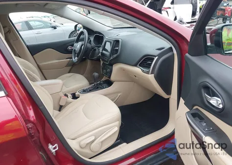 2019 Jeep Cherokee Latitude 4X4 from USA, damaged, VIN 1C4PJMCB0KD351955